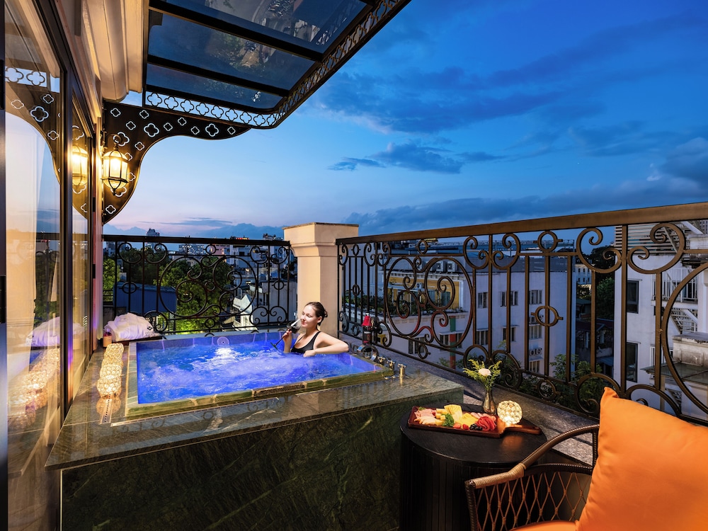 Grand Hotel du LAC Hanoi 23/50