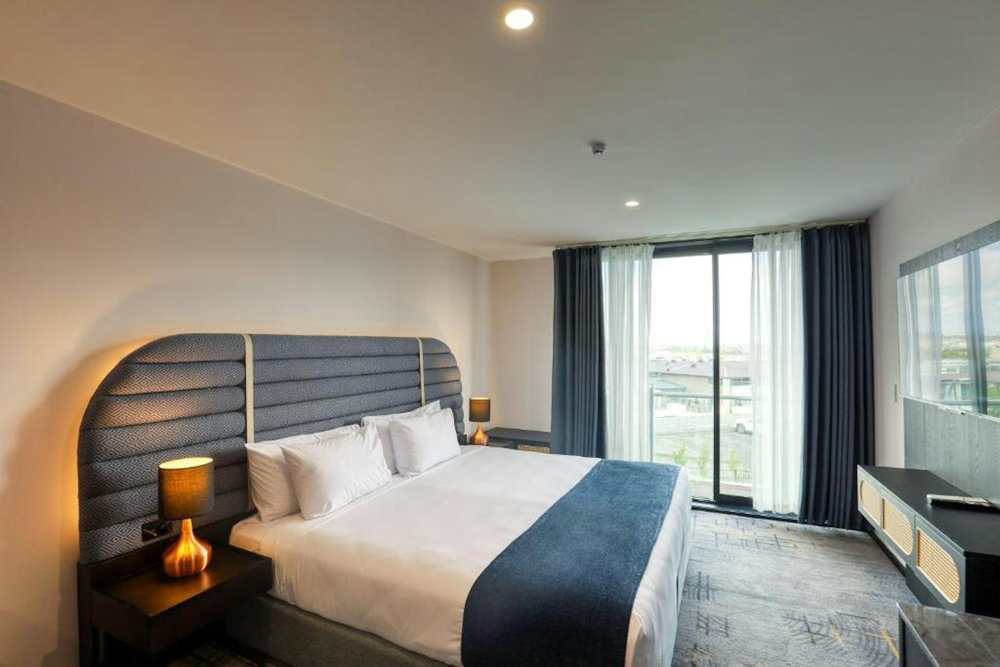 Marsden Suites Albany 23/56