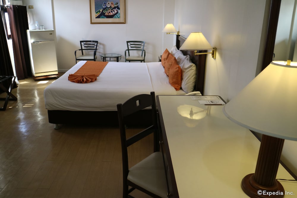 Harbor Town Hotel 27/50