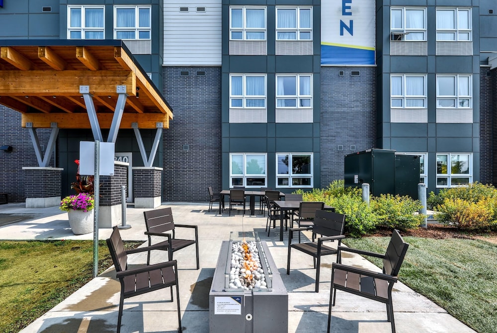 Microtel Inn & Suites by Wyndham Kanata Ottawa West 35/50