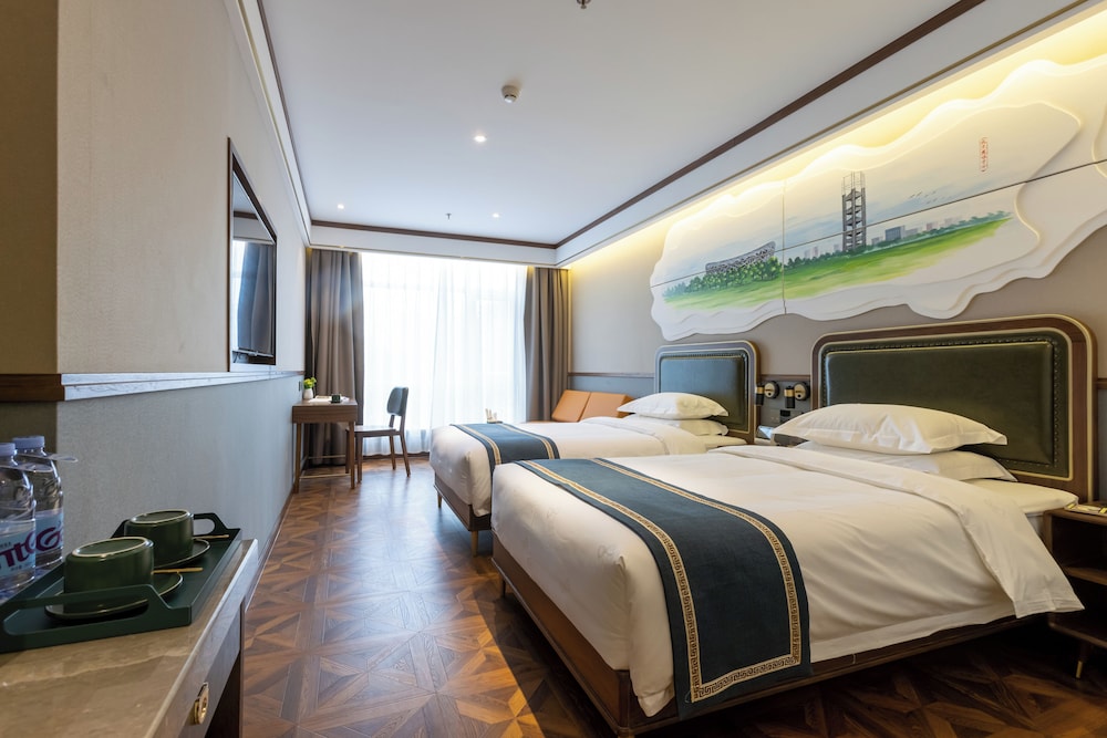 Nostalgia S Hotel (Beijing Nest-type Olympic Stadium Center) 28/57