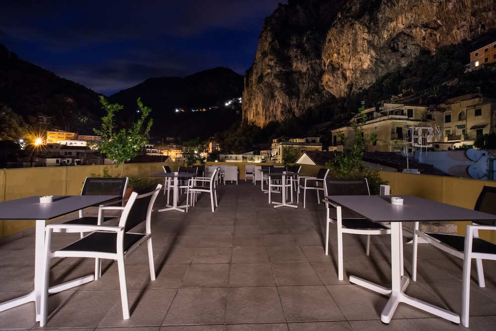 Amalfi Luxury House 47/51