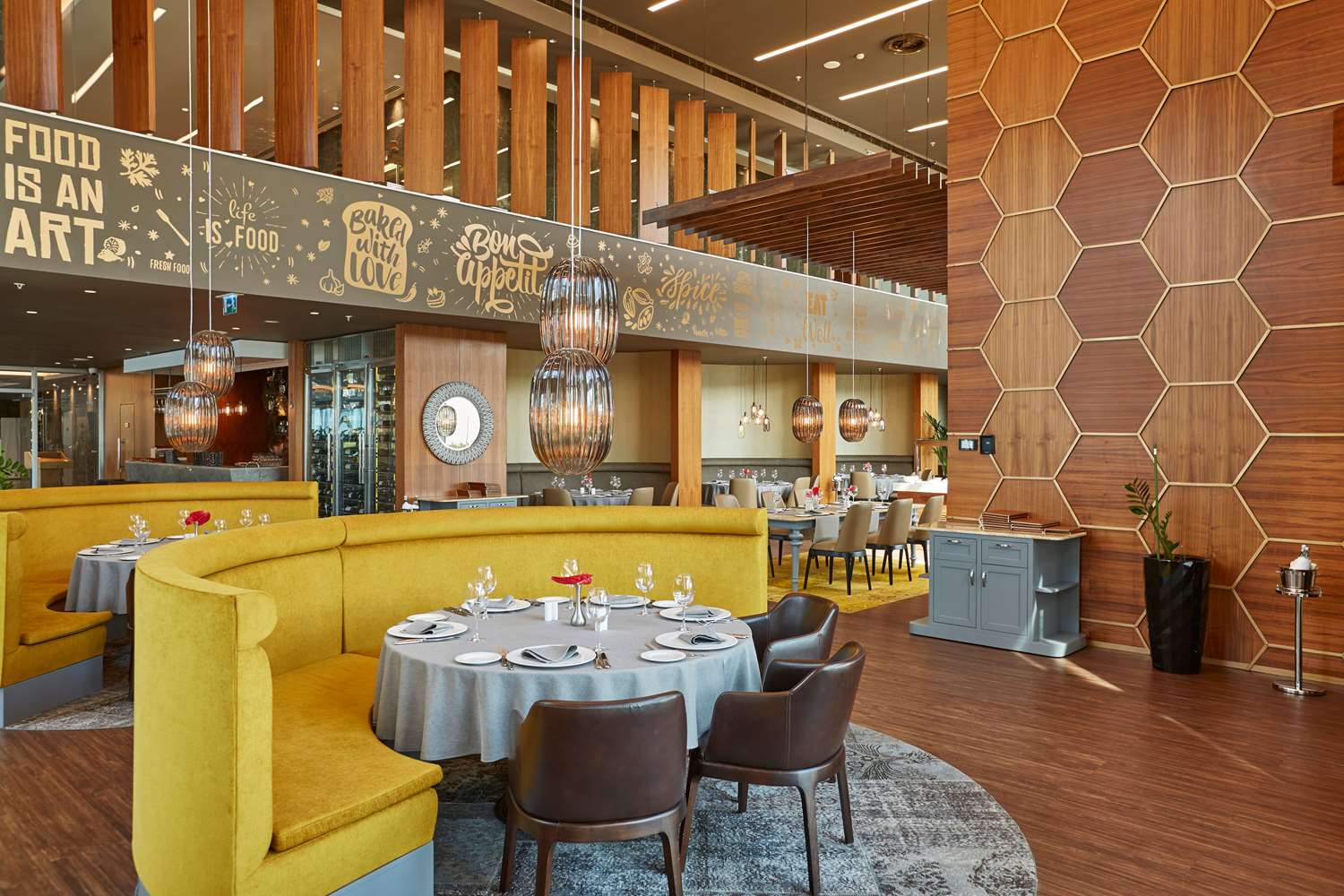 Wyndham Grand Istanbul Levent 37/48
