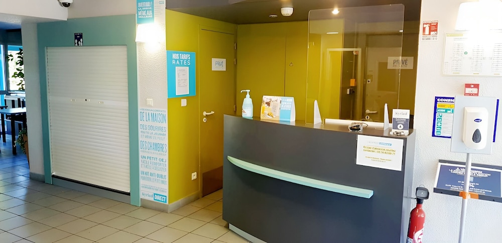 B B Hotel Poitiers 2 7/44