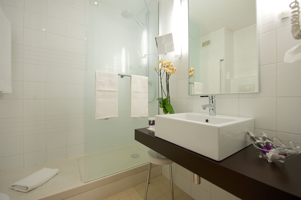 Mercure Napoli Centro Angioino 47/47