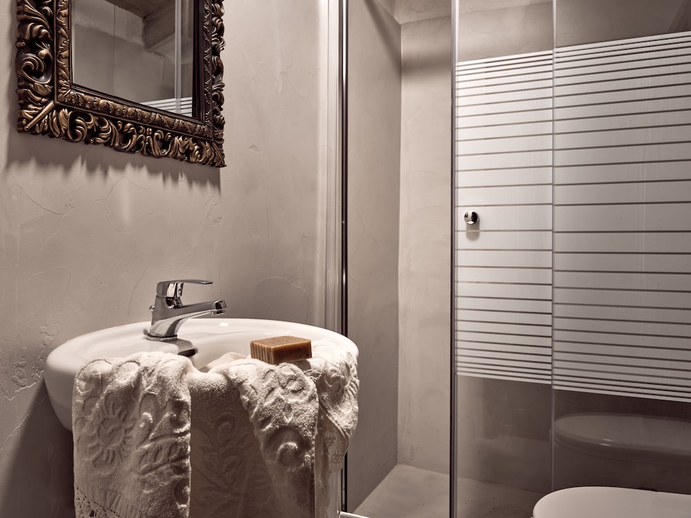 Razis Apartments 49/50