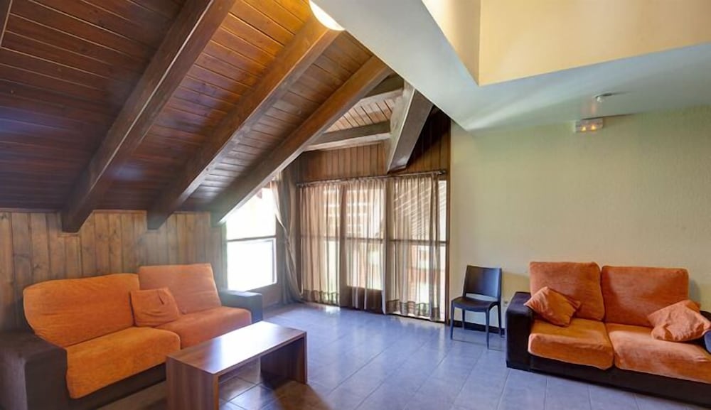 Albergue Les Estades 19/31