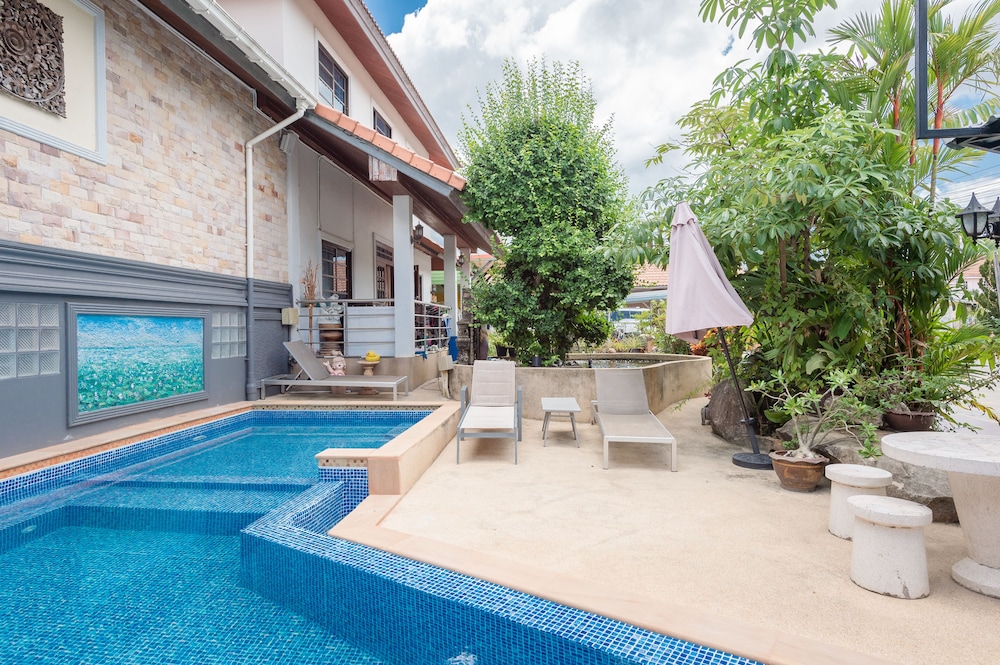 Chayadol Boutique Resort 69/71