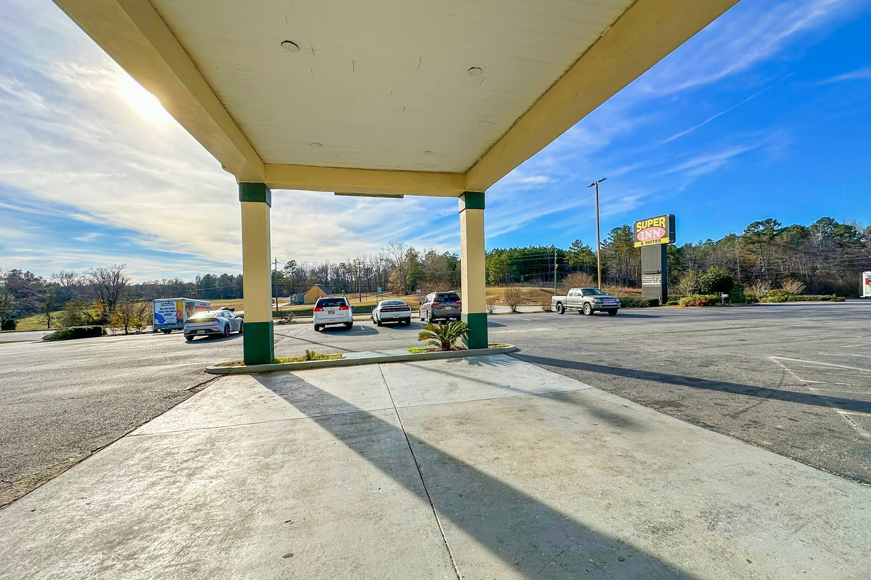 Super Inn & Suites by OYO Milledgeville 64/83