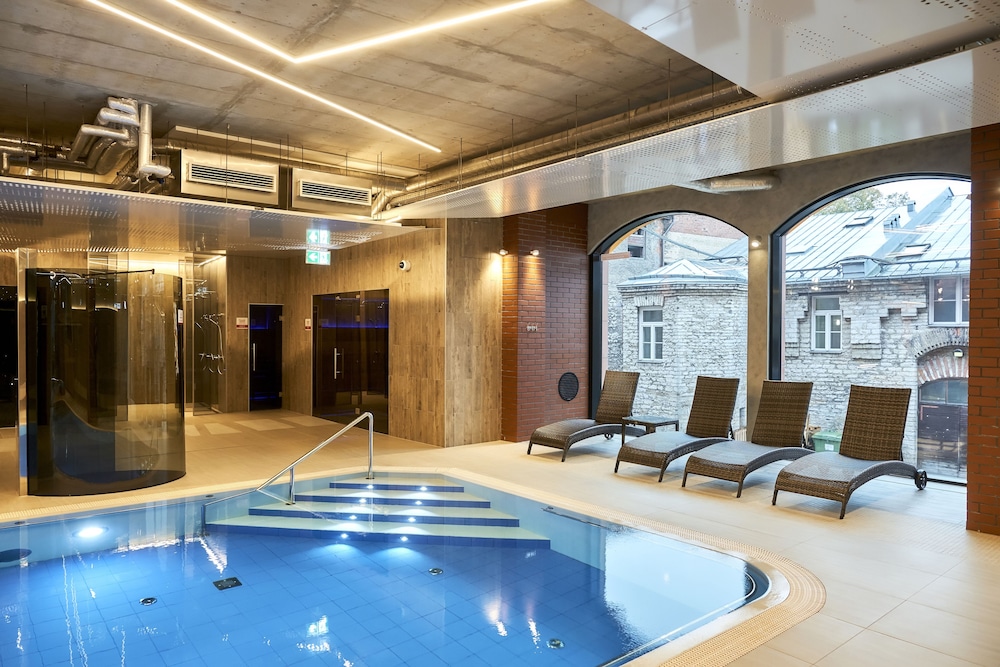 Metropol Spa Hotel 37/63