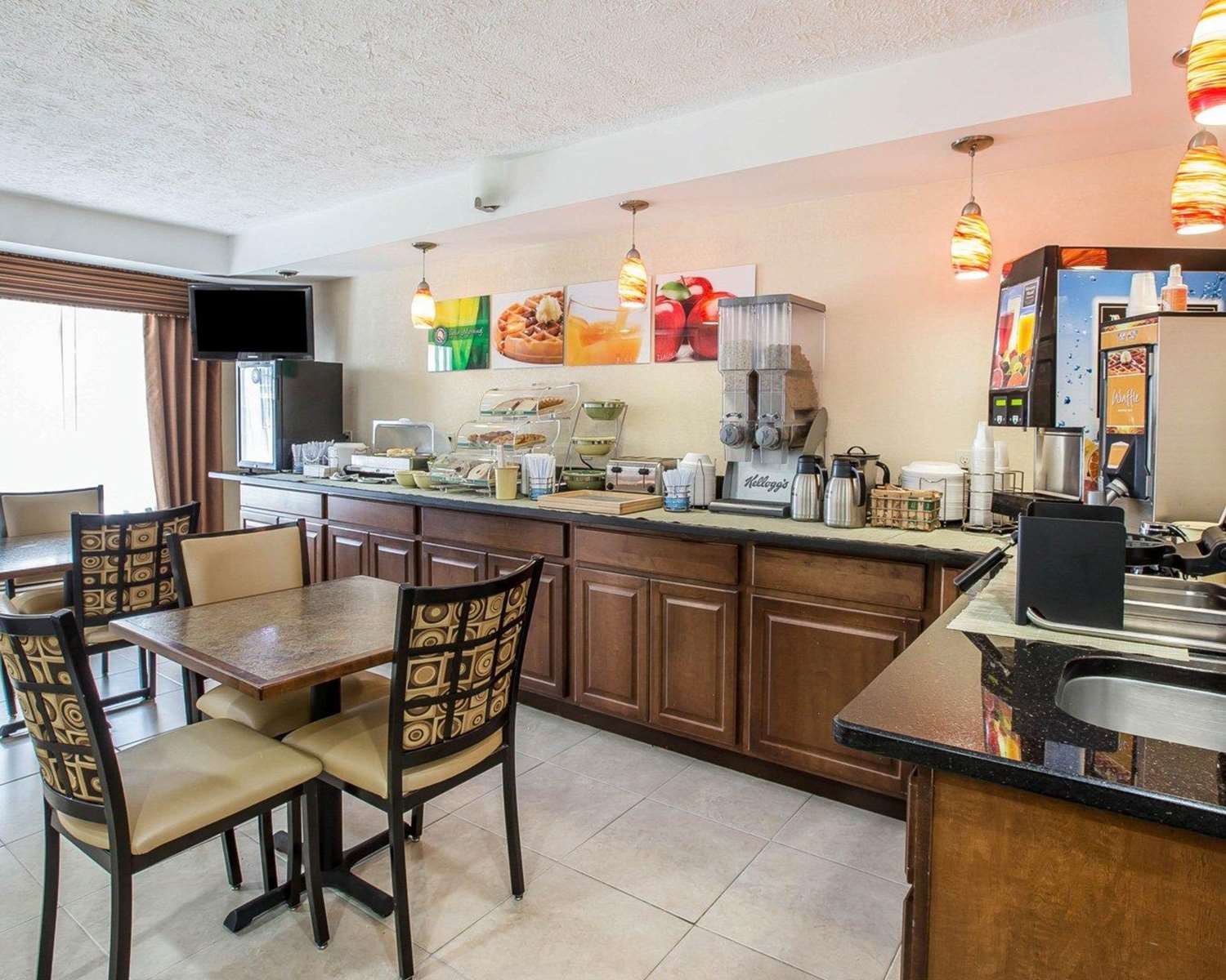 Quality Inn Dahlonega Near University 30/34