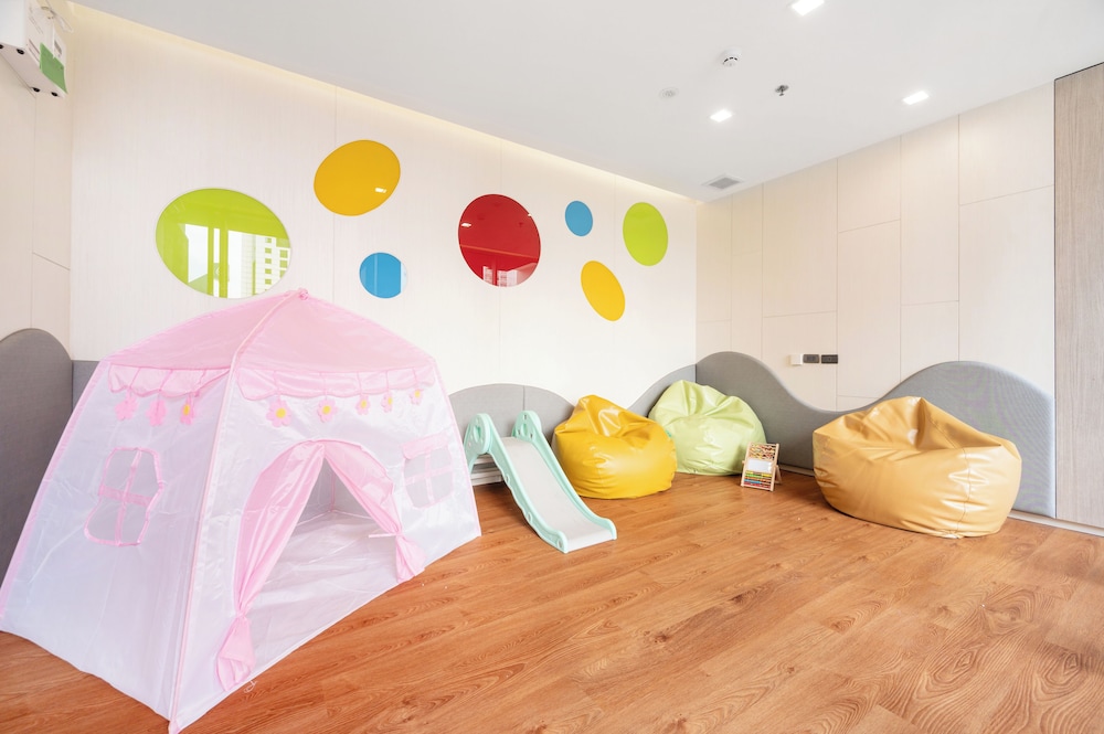 The Rich Residence Sukhumvit Nana 38/50