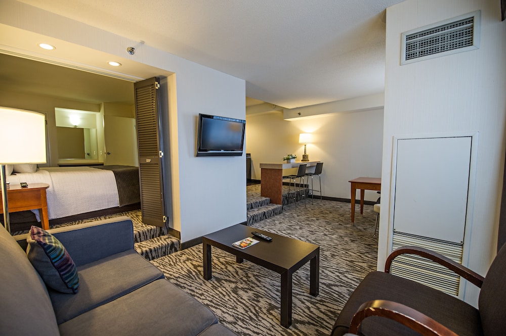 CAMBRIDGE SUITES HALIFAX HOTEL 44/64