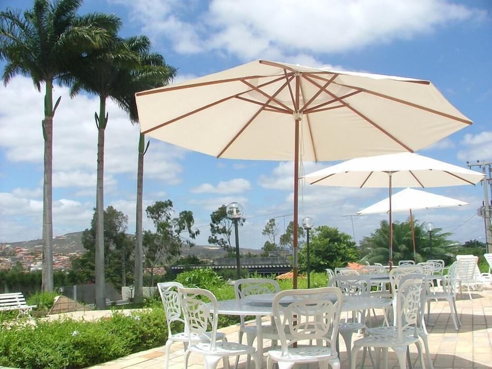 Hotel Tres Palmeiras 32/35