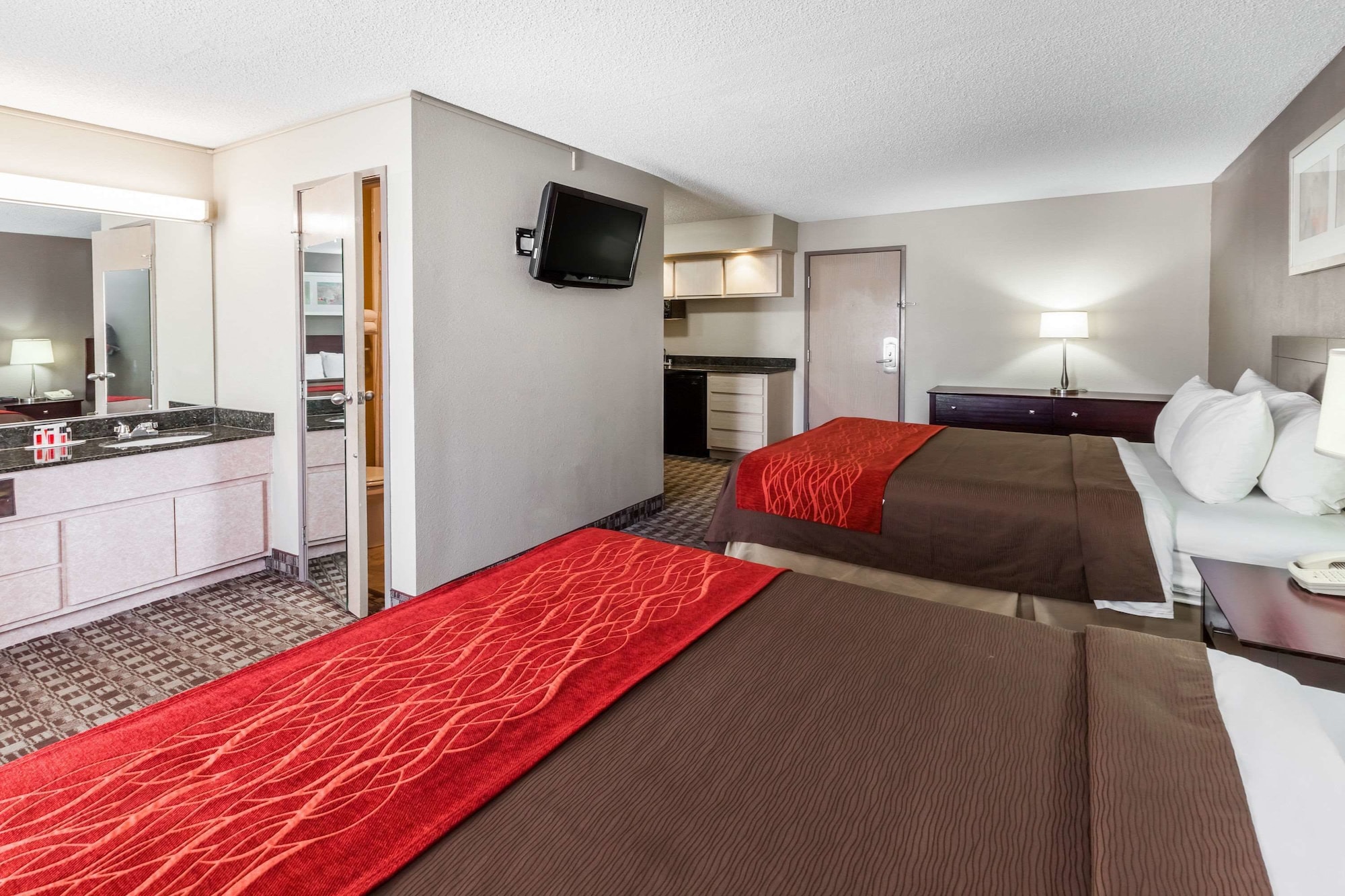 Suite, 2 Queen Beds