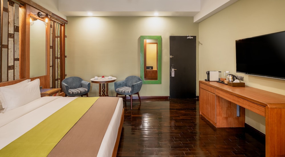 Treasures Hotel & Suites 16/64