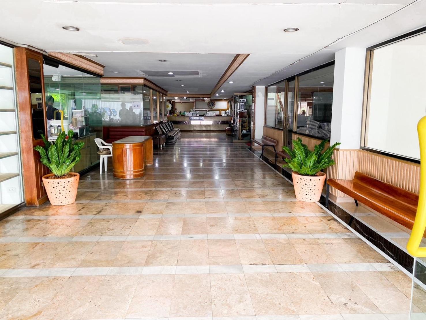 Hotel Pattaya Beach 10/47