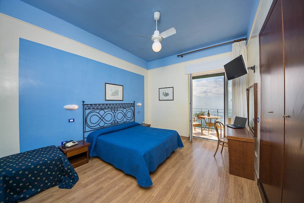 Hotel Sole 13/50
