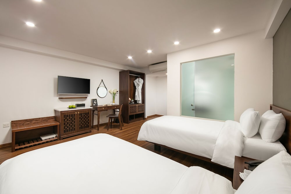 Hanoi Exclusive Hotel 3/33