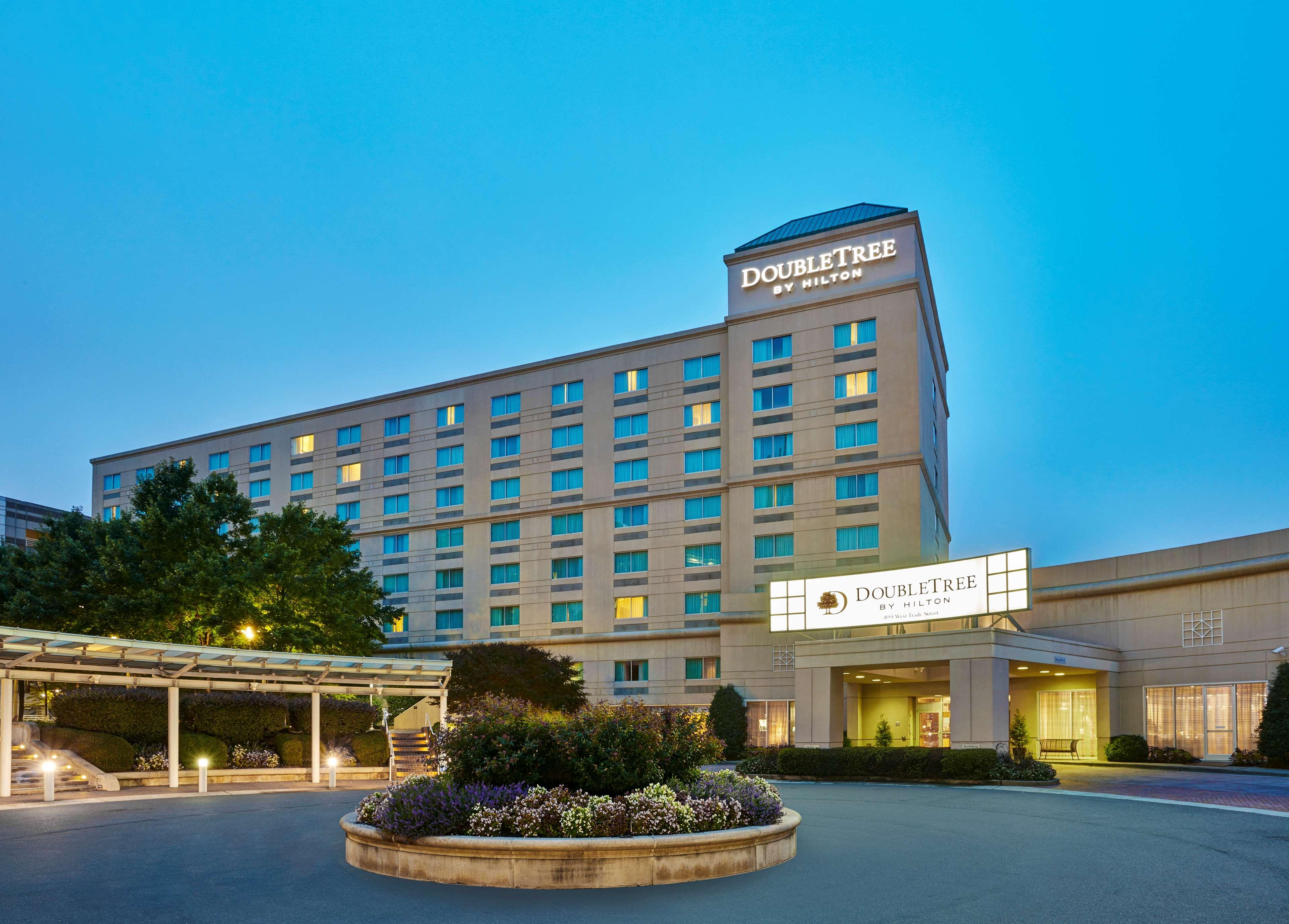 DOUBLETREE BY HILTON HOTEL CHARLOTTE in CHARLOTTE - NC