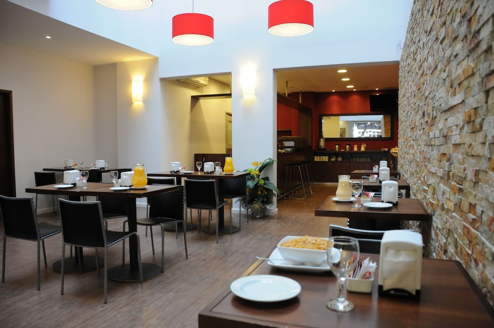 restaurant-cafeteria