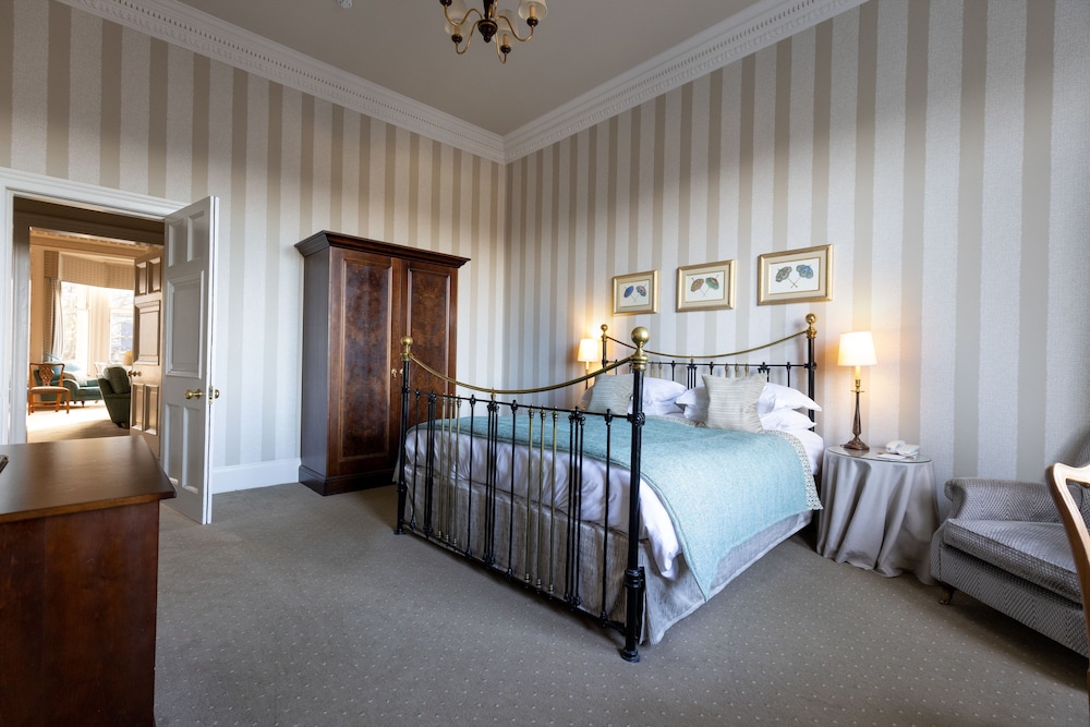 Hapimag Resort Edinburgh (Ex Edinburgh Residence) 12/85