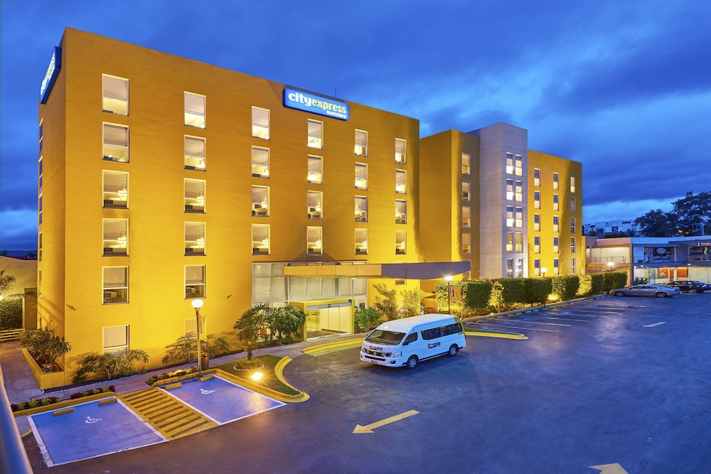 City Express by Marriott San Luis Potosi Zona Universitaria 1/43