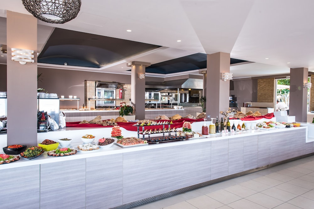 Corissia Princess Hotel 16/76