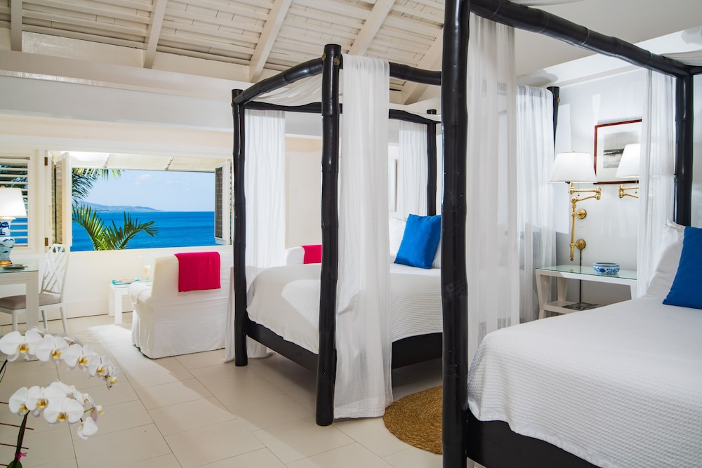 Room at Round Hill Hotel and Villas, MONTEGO BAY