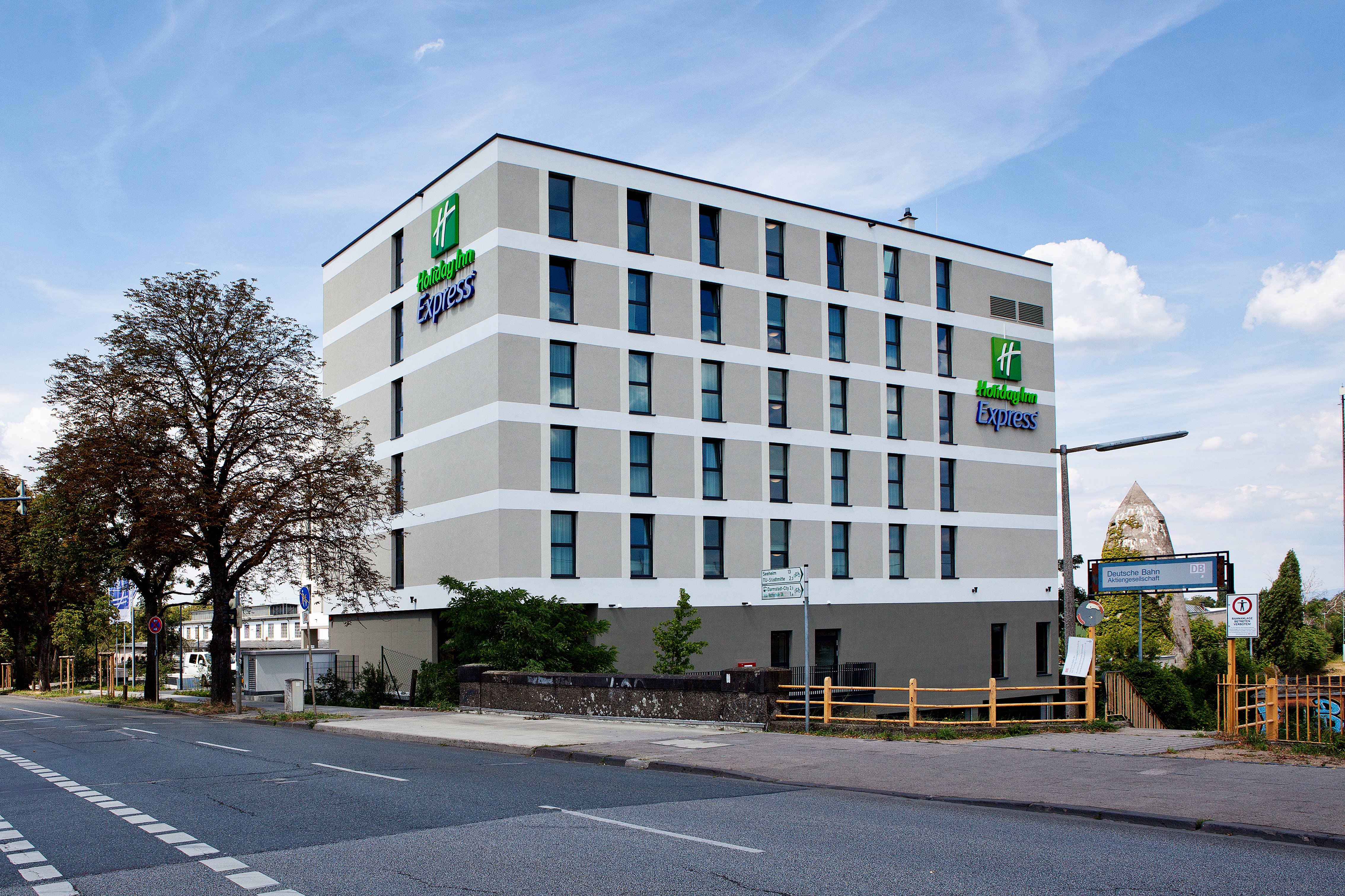 Holiday Inn Express Darmstadt 41/50