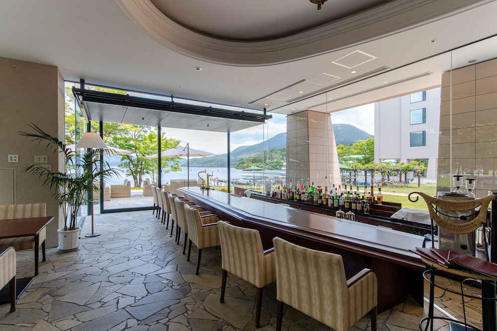 Hakone Hotel 61/72