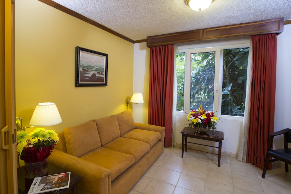 Aparthotel & Suites Villas Del Rio 20/50