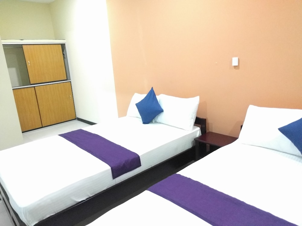 Flower Seven Hotel 5/27