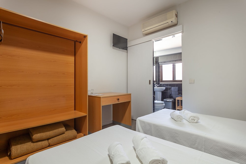 Cristal Guest House 13/63