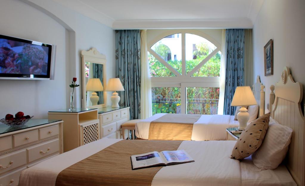 ROYAL SAVOY VILLAS 29/53
