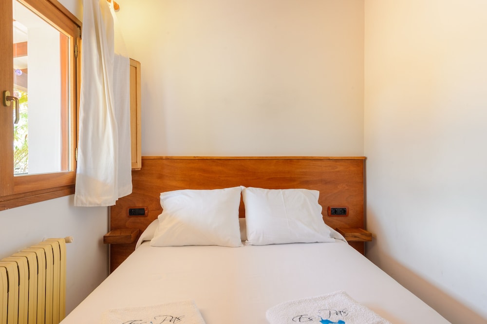 2 Bedrooms, Grand, Suite, King Bed, Pool Side, Sofa، Es Pas Formentera Agroturismo 4/7