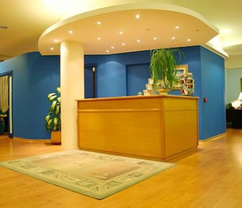 La Vela Hotel 7/57