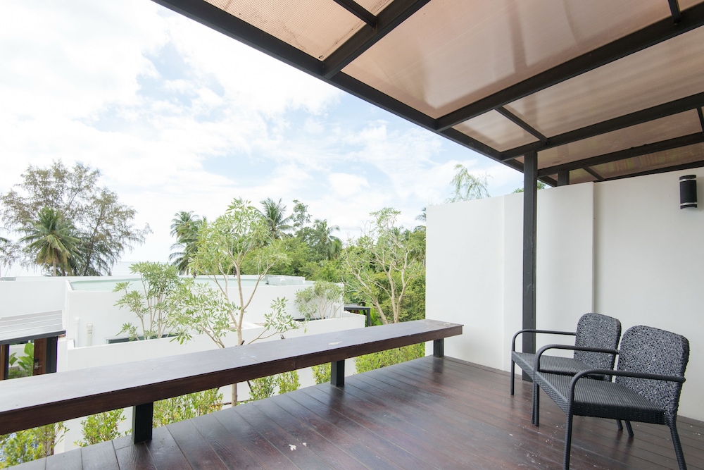 SEAnery Beach Resort 45/66