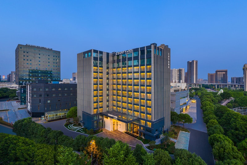 Courtyard by Marriott Jiangyin 2/12