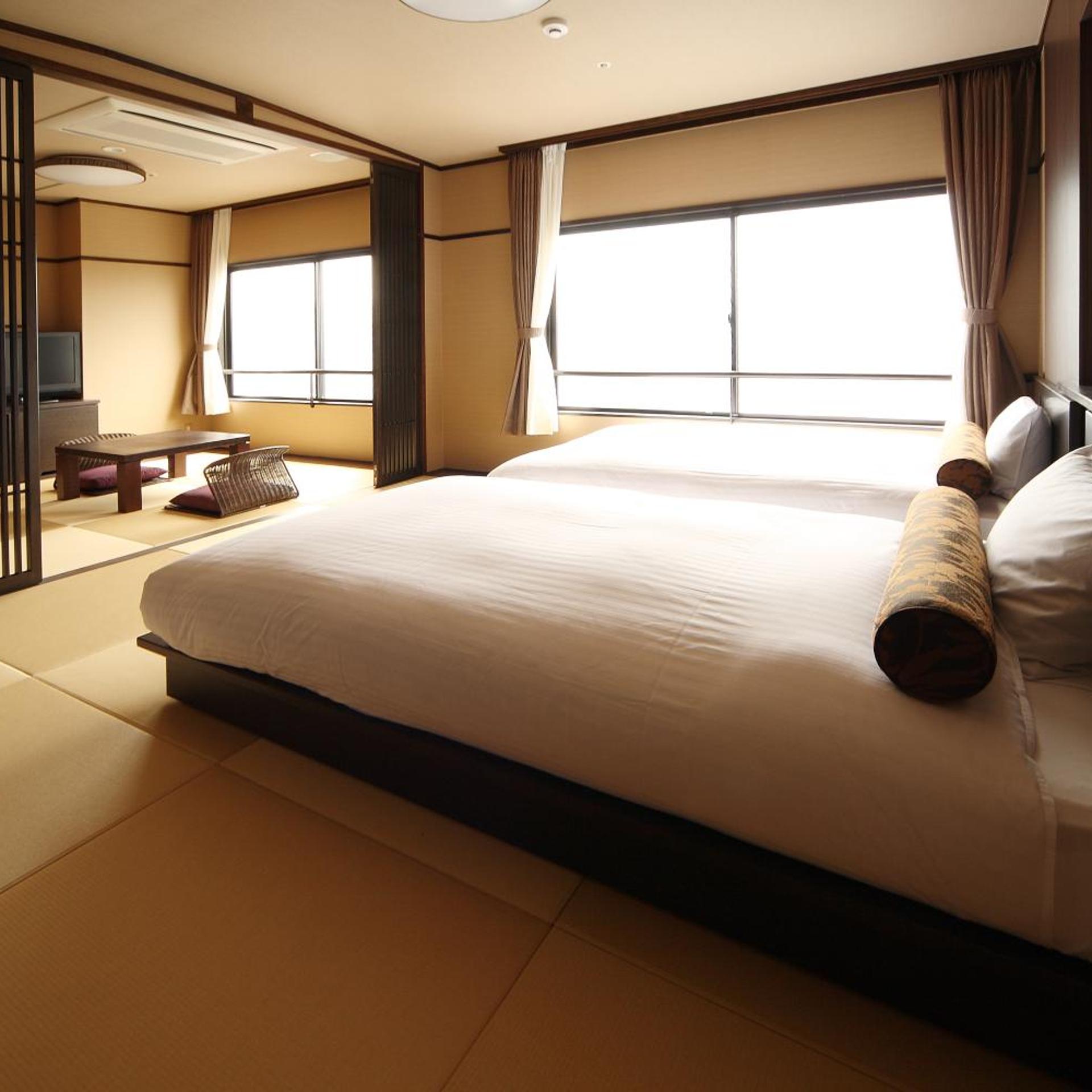 Hotel Amandi 11/50
