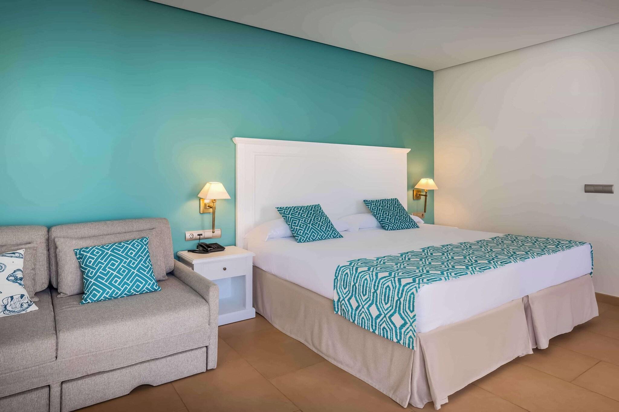 Occidental Torremolinos Playa 22/55