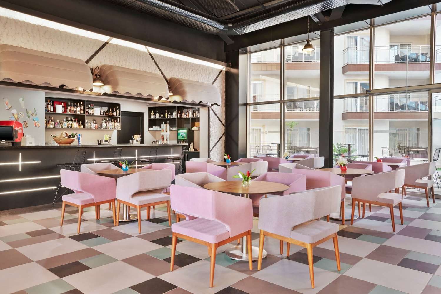 Ramada Hotel and Suites by Wyndham Kusadasi 40/47