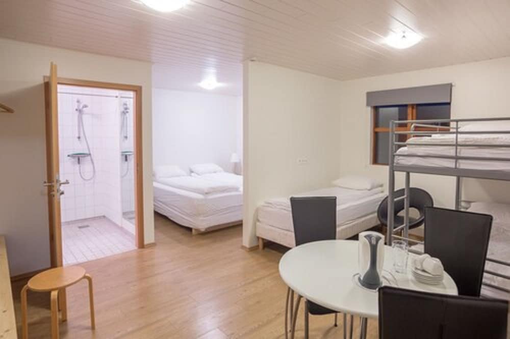 Malarhorn Guesthouse 22/78