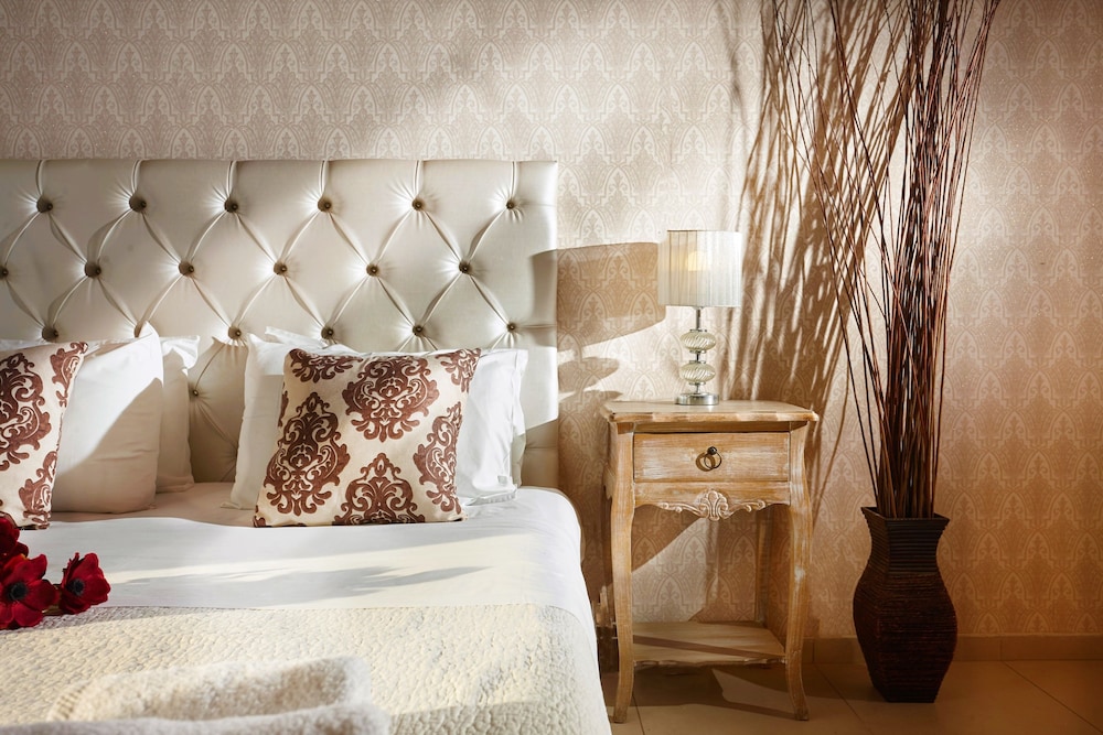 Archontiko Rector Suites 15/37