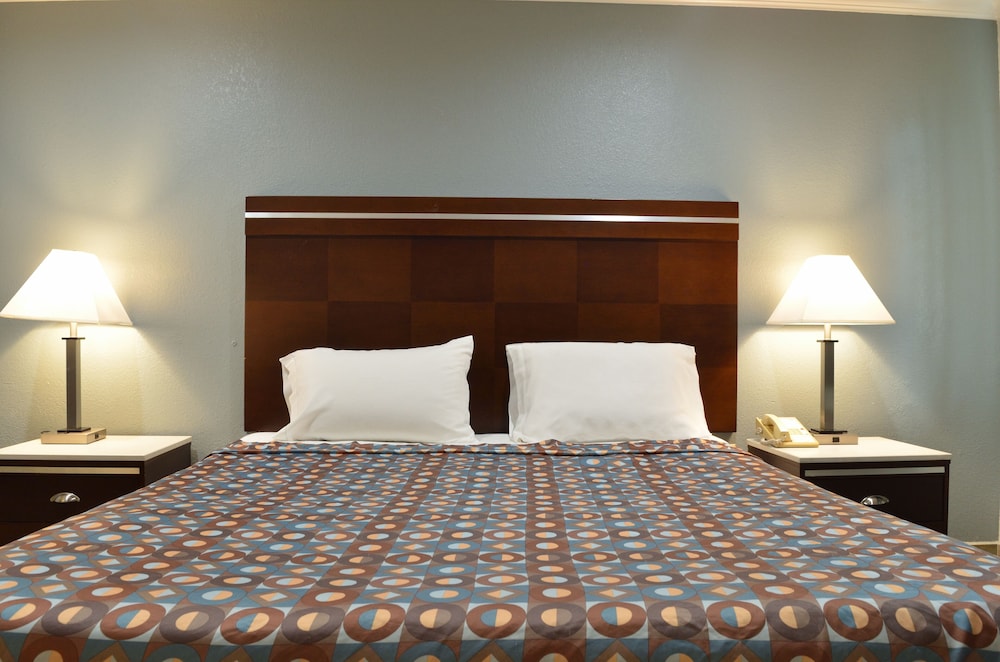 Welcome Inn 7/66