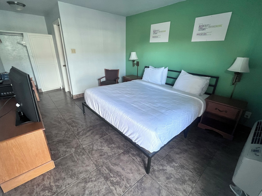 Hwy 59 Motel 17/36