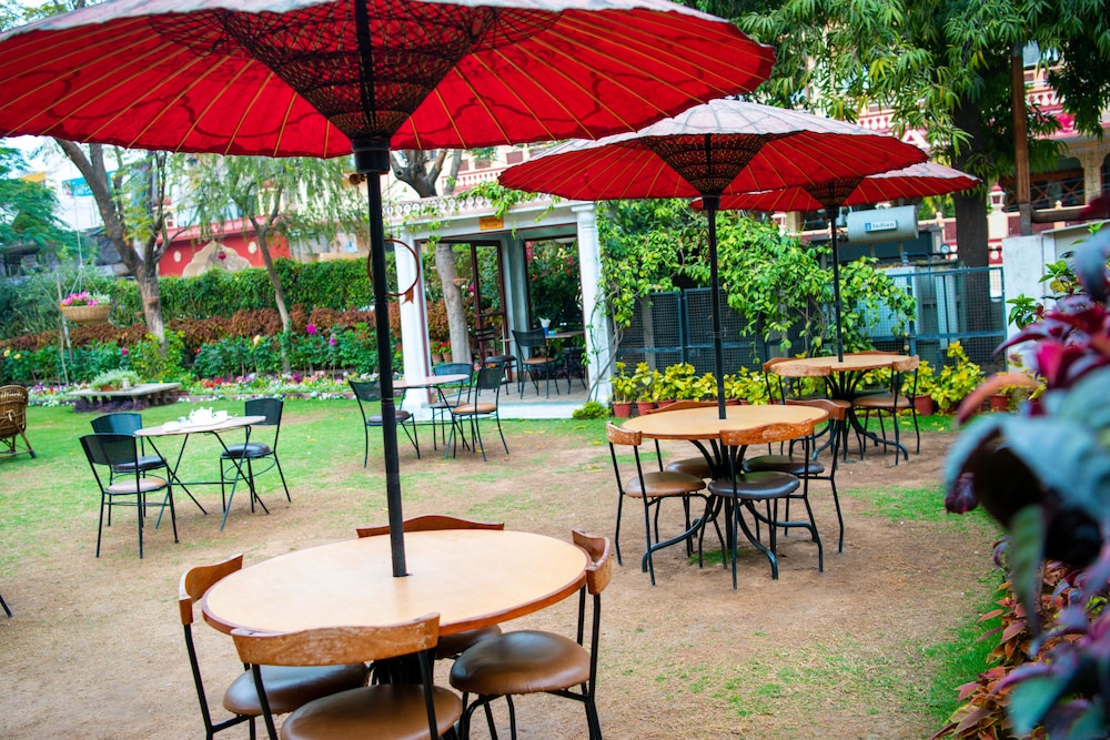 Hotel Arya Niwas 31/47
