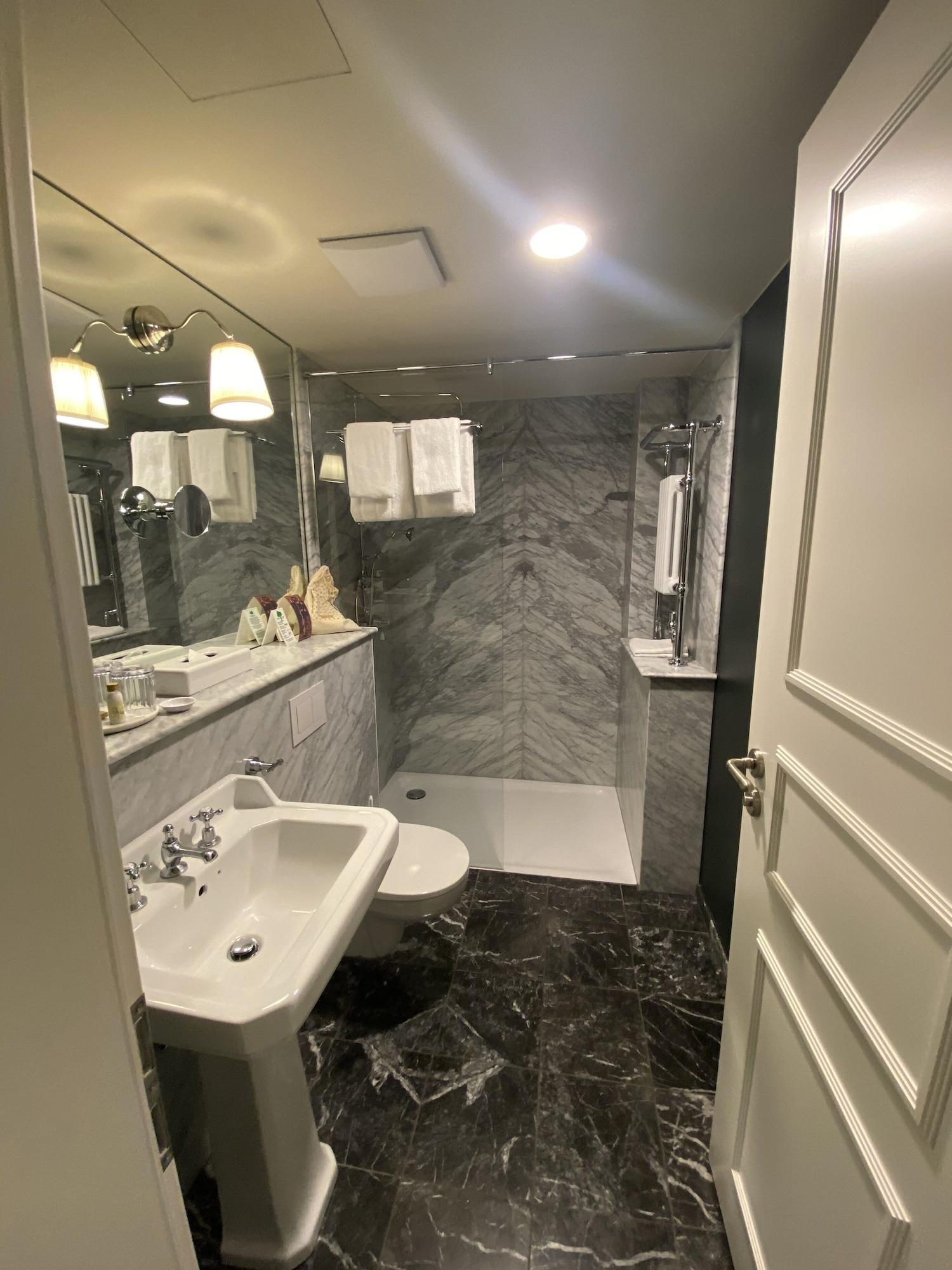 Junior Suite, Studio، Renthof Kassel 3/4
