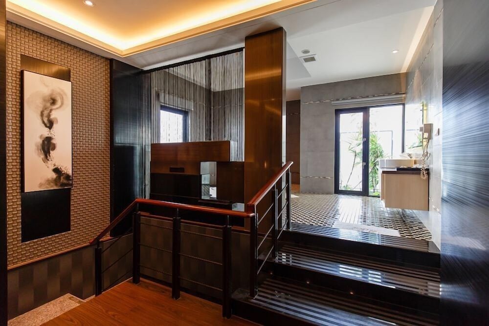 Leedon Motel 25/48