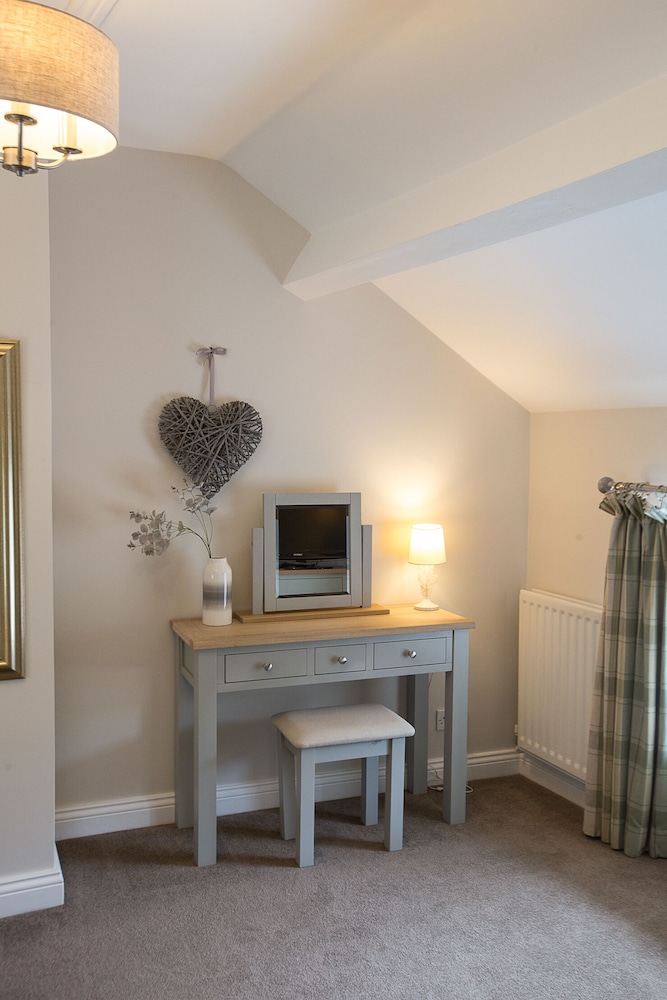 Bramwood Cottages 2/36